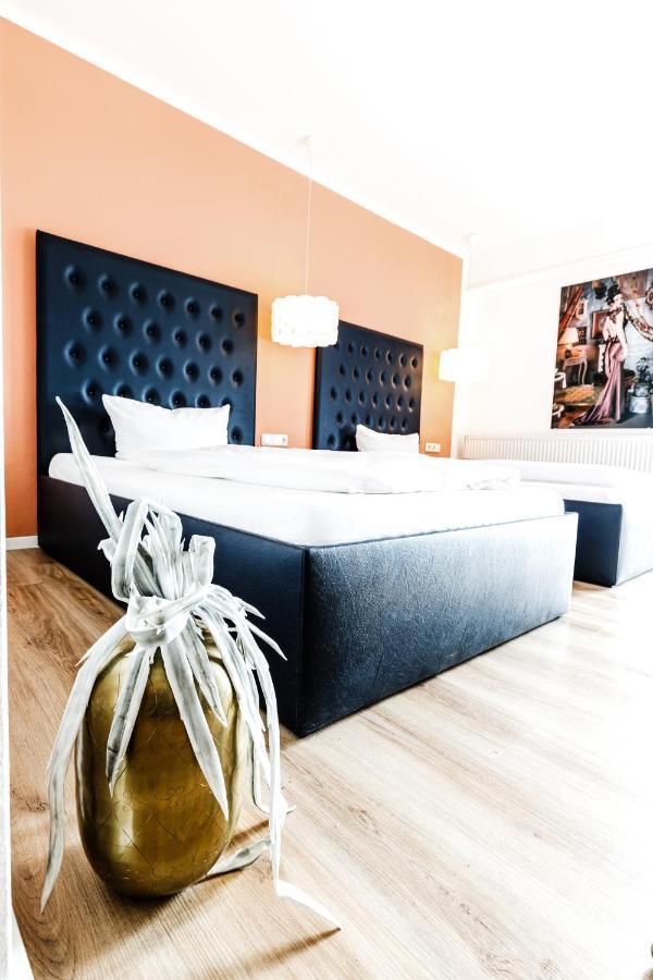 Arthotel Restaurant Pfeffermuehle Ingolstadt Eksteriør billede