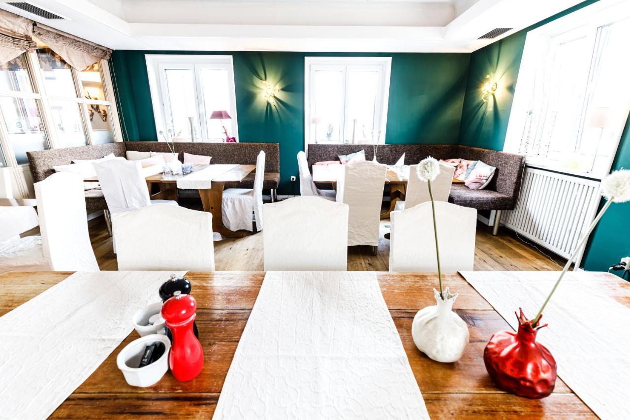 Arthotel Restaurant Pfeffermuehle Ingolstadt Eksteriør billede