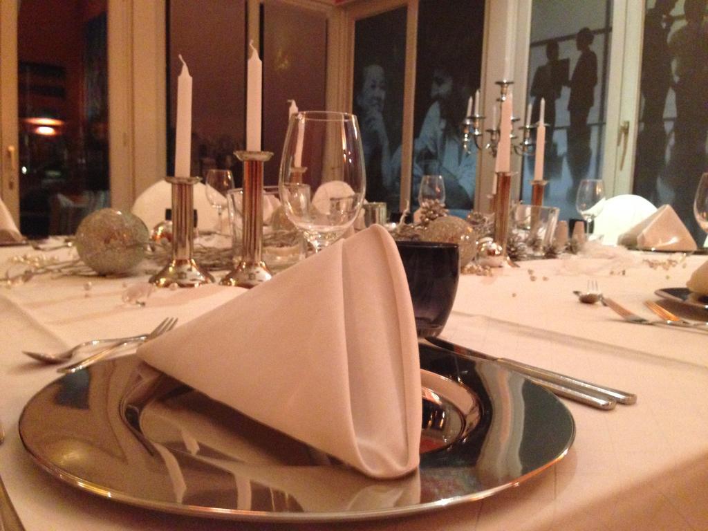 Arthotel Restaurant Pfeffermuehle Ingolstadt Eksteriør billede