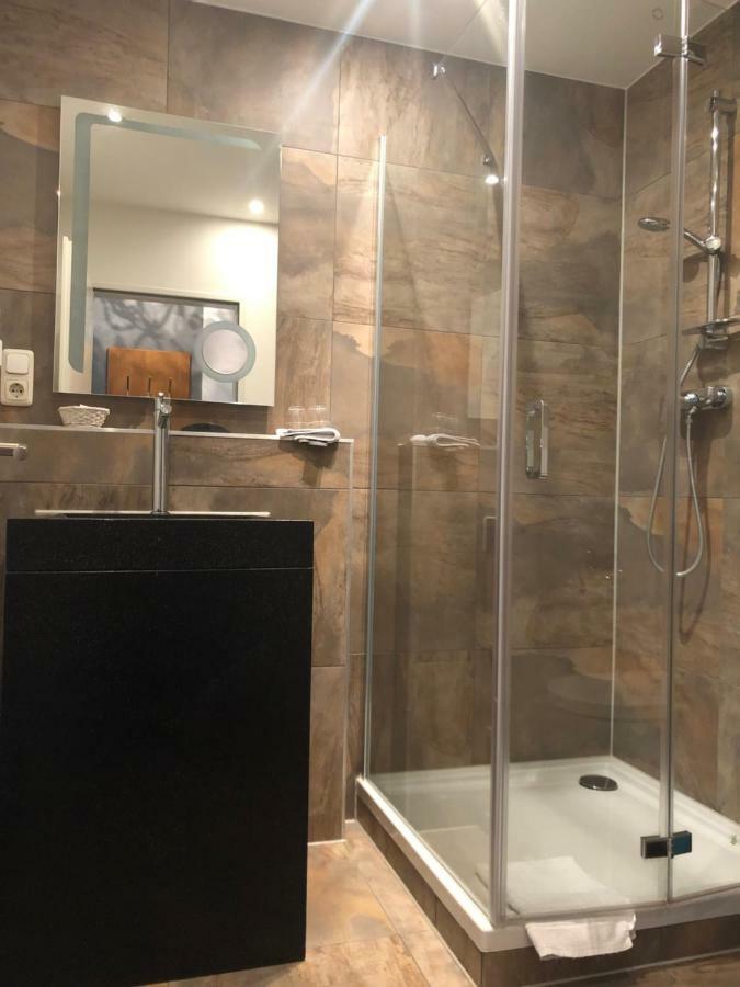 Arthotel Restaurant Pfeffermuehle Ingolstadt Eksteriør billede